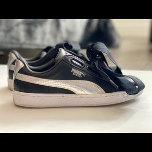 Puma Sneakers